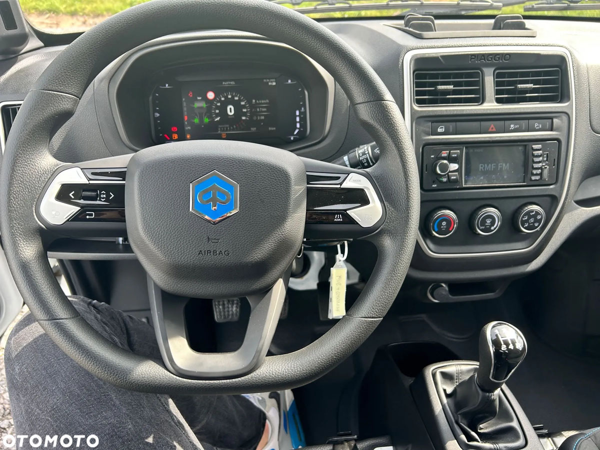 piaggio-np6-miedzynarodowka-unitruck (1)